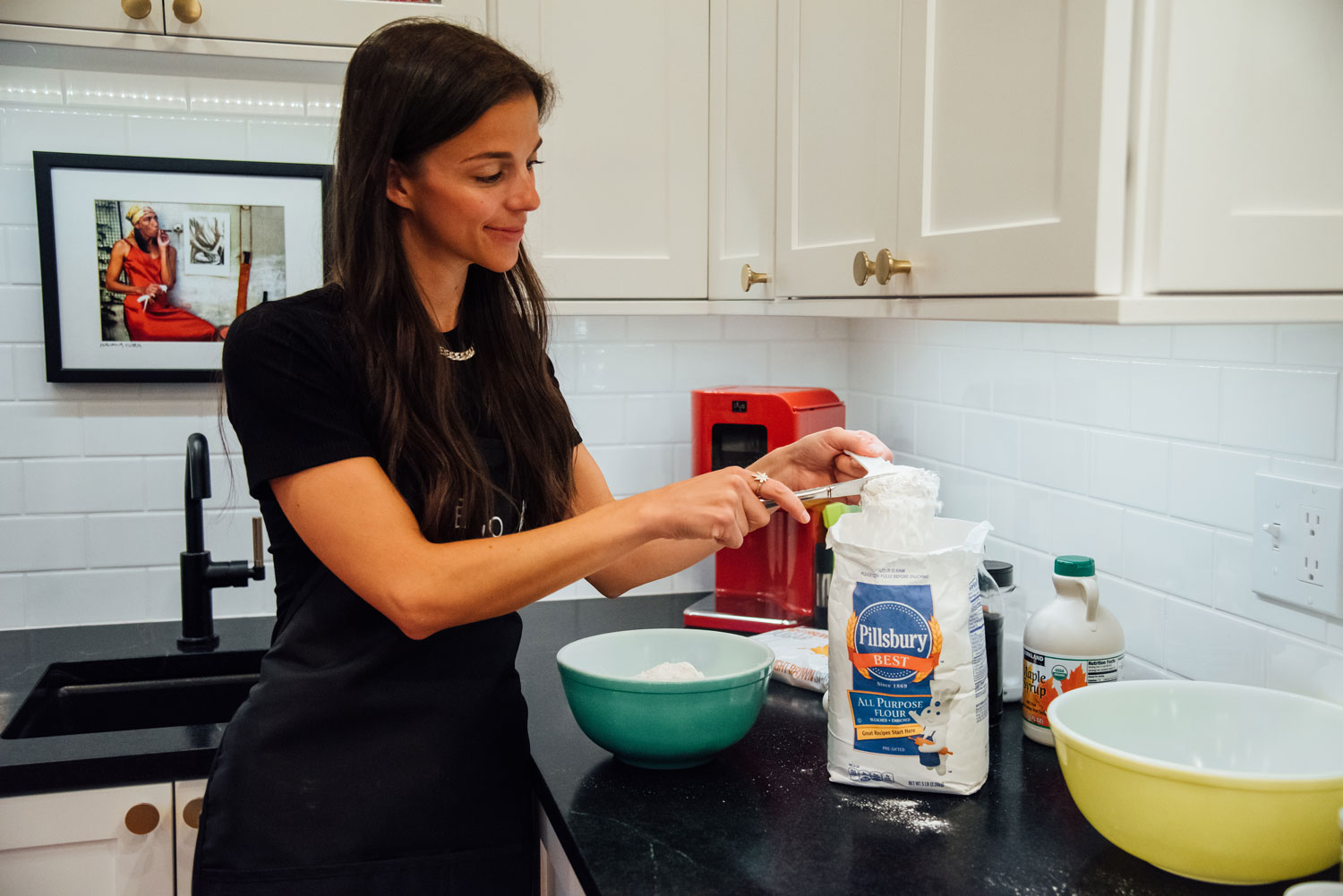 Baking infused Christmas cookies with LEVO